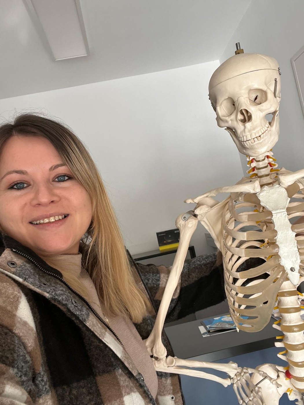Svetlana Schneider im Schulungsraum